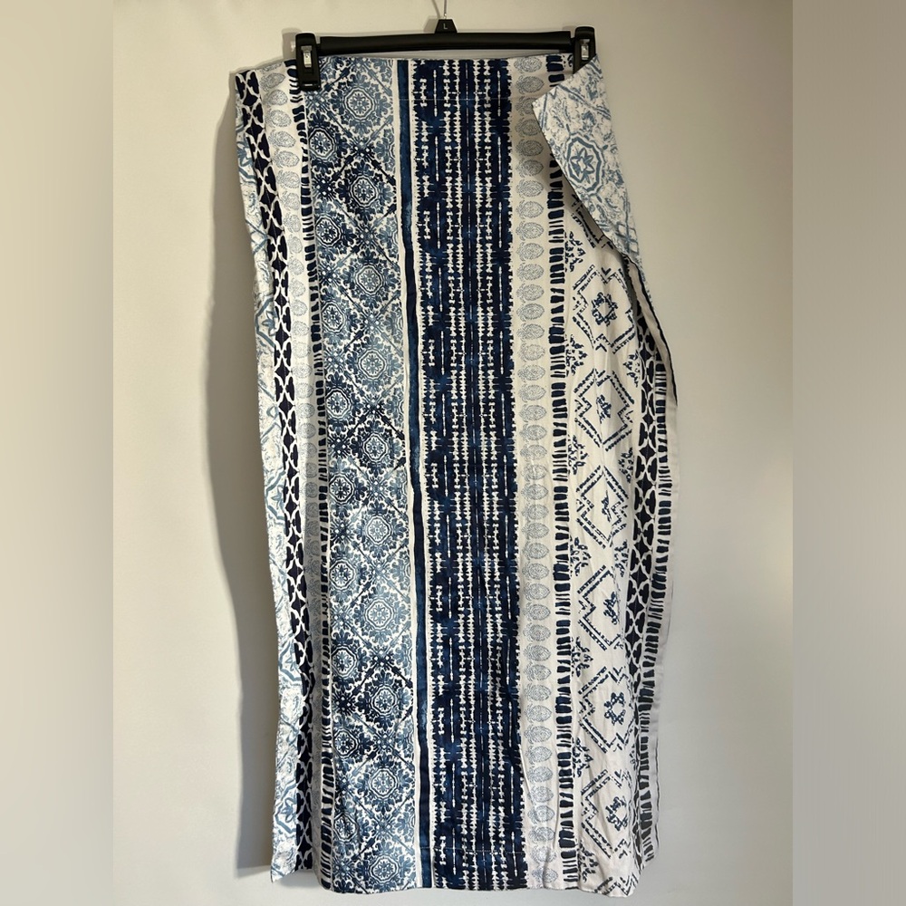 FRENCH CONNECTION HOME 100% COTTON BLUE WHITE PAISLEY PRINT KING PILLOW CASE